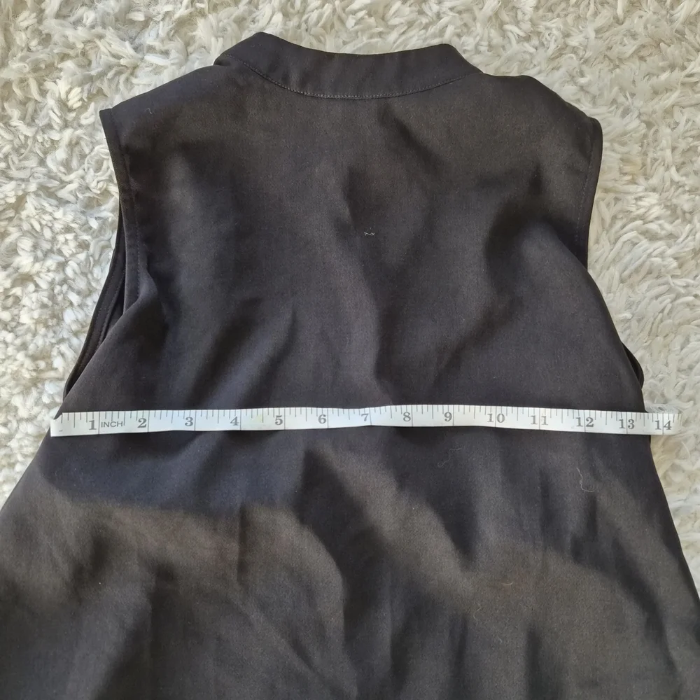 ☆5/$15☆High-Low Sleeveless Tank Top – Size S (Forever 21) - Picture 4 of 16